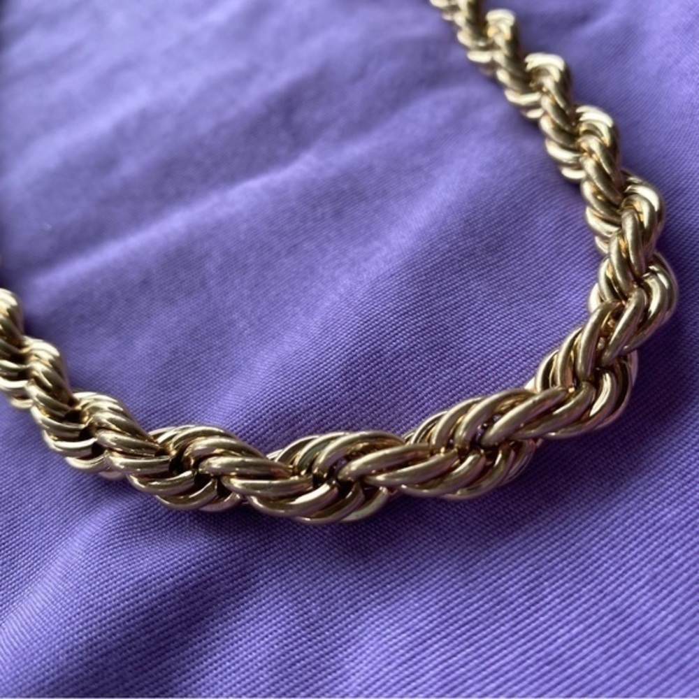 Plunder Chicago Twist Chain Necklace - Picture 2 of 3
